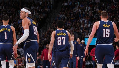 波特：球迷觉得队友表现好都因约基奇 其实有些系列赛是穆雷赢的